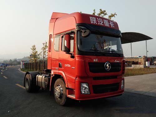 SX4180XC1B牵引汽车燃油公告图片2