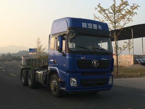 SX4250XC4Q2牵引汽车燃油公告图片2
