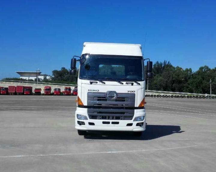 YC4250SS2PK5牵引汽车燃油公告图片1