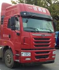 CA4186P1K2E5A80平头柴油牵引车燃油公告扩展图片1