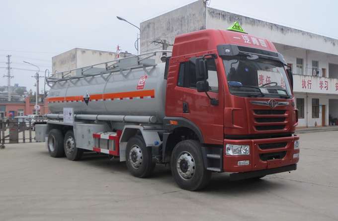 SLS5315GFWC5T腐蚀性物品罐式运输车燃油公告图片2