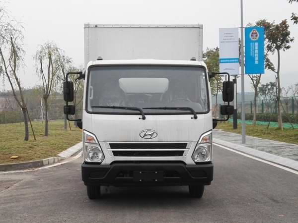 CHM5042XXYGDC33V厢式运输车燃油公告图片1
