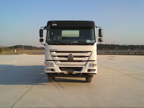 ZBG5311GJB31混凝土搅拌运输车燃油公告图片1