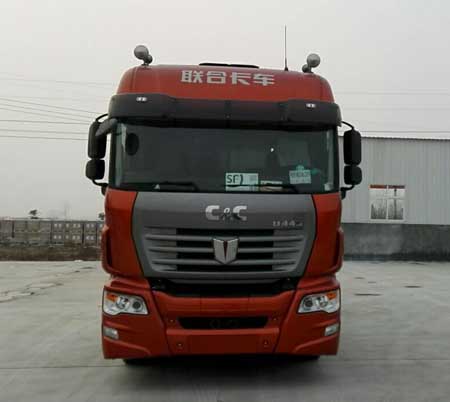 QCC5252ZKXD654Z车厢可卸式汽车（牵引货车）燃油公告图片1