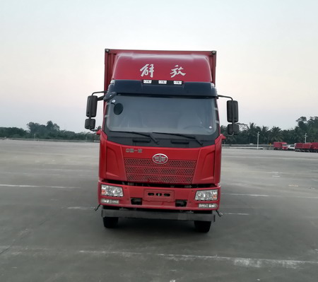CA5180XXYP62K1L4E5厢式运输车燃油公告图片1