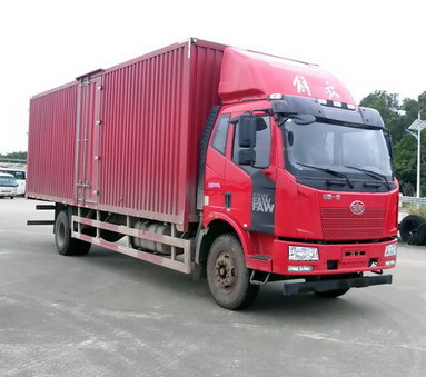 CA5180XXYP62K1L5E5厢式运输车燃油公告图片2