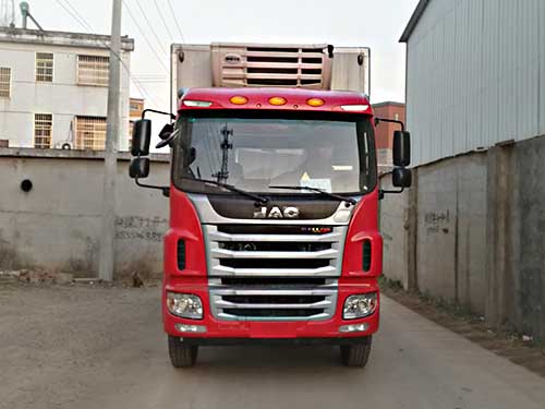 HFC5161XLCP3K1A57V冷藏车燃油公告图片1