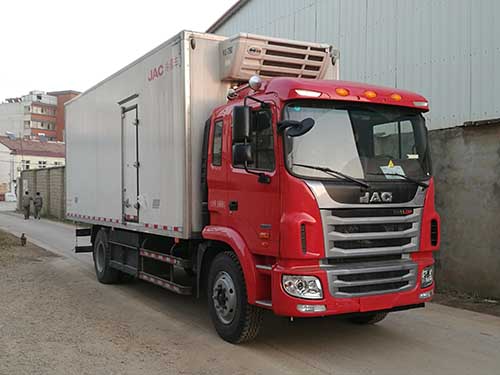 HFC5161XLCP3K1A57V冷藏车燃油公告图片2