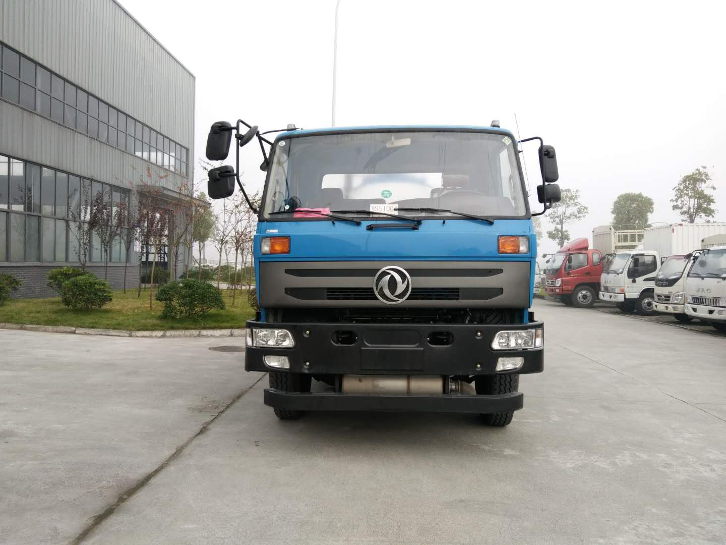 XSJ5160GXW5吸污车燃油公告扩展图片1