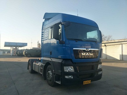 TGX18.480半挂牵引车燃油公告图片2