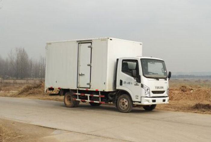 SH5042XXYZFDCWZ3厢式运输车燃油公告图片2