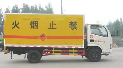 CLW5042XQY5爆破器材运输车燃油公告扩展图片2