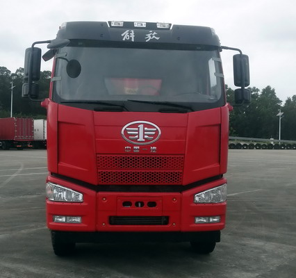 CA3310P66K24L3T4A1E5平头柴油自卸汽车燃油公告图片1