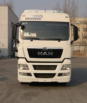 TGX26.480半挂牵引车燃油公告图片1