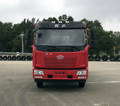 CA1160P62K1L4E5平头柴油载货汽车燃油公告图片1