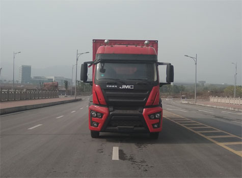 SXQ5310XXYJ5A2D5厢式运输车燃油公告图片1