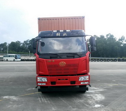 CA5180XXYP62K1L5E5厢式运输车燃油公告图片1
