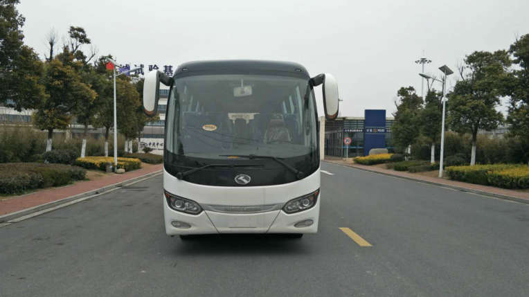 XMQ6905AYD5C客车燃油公告图片1