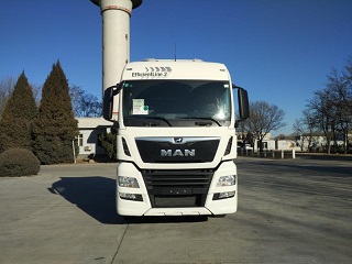 TGX28.460半挂牵引车燃油公告图片1