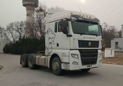 ZZ4256V324HE1B牵引汽车燃油公告图片2