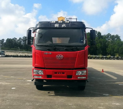 CA5250JSQP62K1L7T3A1E5随车起重运输车燃油公告图片1