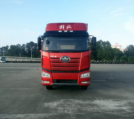 CA5250XXYP63K1L6T3A1E5厢式运输车燃油公告图片1