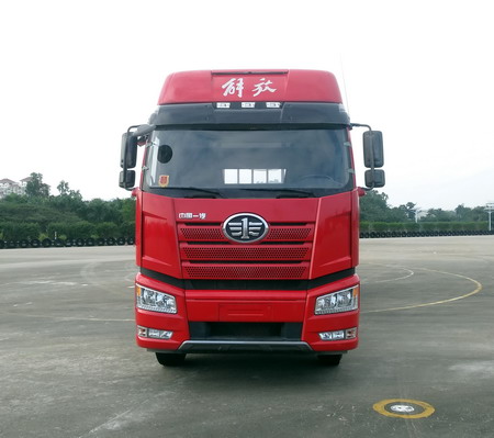 CA1320P66K1L7T4E5平头柴油载货汽车燃油公告图片1