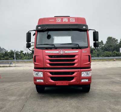 CA4256P2K15T1E5A80平头柴油牵引车燃油公告图片1