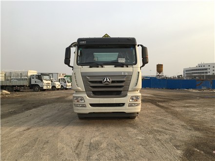 CGJ5250GJY5ZC加油车燃油公告图片1