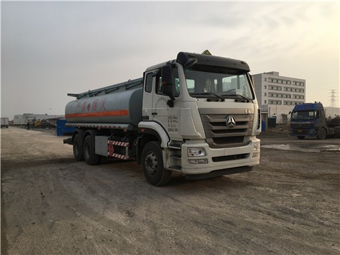 CGJ5250GJY5ZC加油车燃油公告图片2