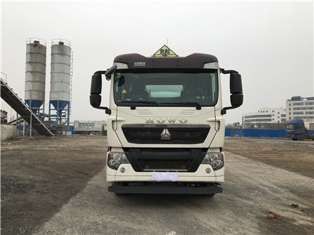 CGJ5310GJY5ZC加油车燃油公告图片1