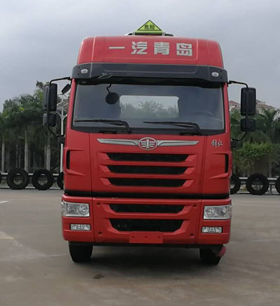 CA4255P1K2T1E5A80危险品运输半挂牵引车燃油公告图片1