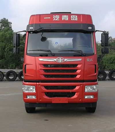 CA4256P2K2T1E5A80平头柴油牵引车燃油公告图片1