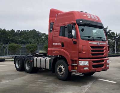 CA4256P2K15T1E5A80平头柴油牵引车燃油公告图片2