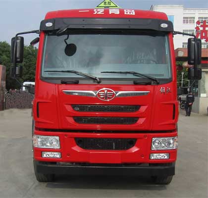 HLW5257GFW5CA腐蚀性物品罐式运输车燃油公告图片1