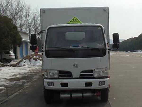 SCS5040XRYEV易燃液体厢式运输车燃油公告图片1