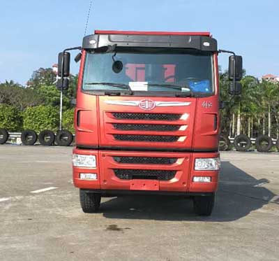 CA3310P2K2L3T4E5A80-1平头柴油自卸汽车燃油公告图片1