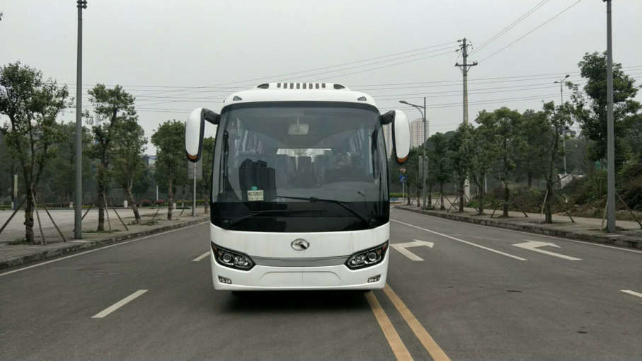 XMQ6829AYD5D客车燃油公告图片1