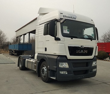 TGX18.480半挂牵引车燃油公告图片2