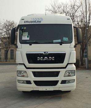 TGX26.480半挂牵引车燃油公告图片1