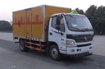 CLW5080XQYB5爆破器材运输车燃油公告图片2