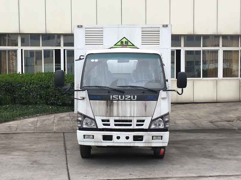 QL5040XRQA5HAJ易燃气体厢式运输车燃油公告图片1