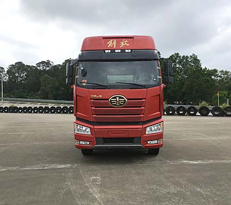 CA4180P66K24AE5平头柴油半挂牵引汽车燃油公告图片1