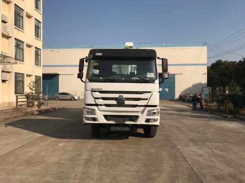 NJT5311THL现场混装粒状铵油炸药车燃油公告图片1