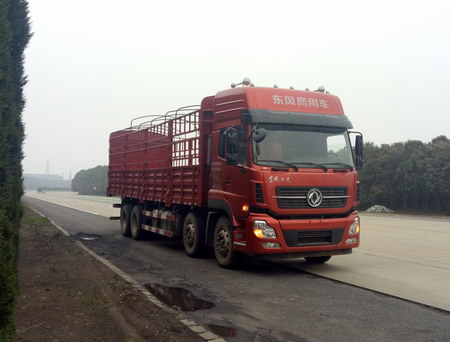 DFH5310CCYA1仓栅式运输车燃油公告图片2
