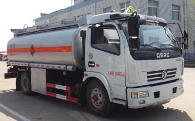 SCS5112GYYEQ运油车燃油公告图片2