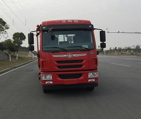 CLW5162TPBC5平板运输车燃油公告图片1