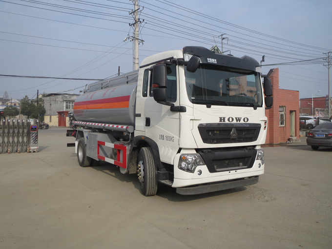 SLS5181GJYZ5加油车燃油公告图片2