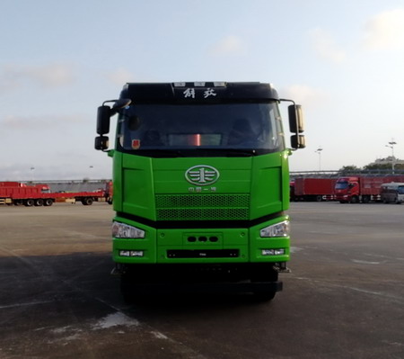 CA5310ZLJP63K1L2T4E5自卸式垃圾车燃油公告图片1