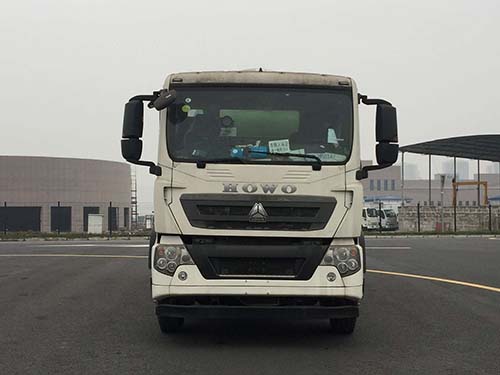 XC5310GJBJZD1Q混凝土搅拌运输车燃油公告图片1
